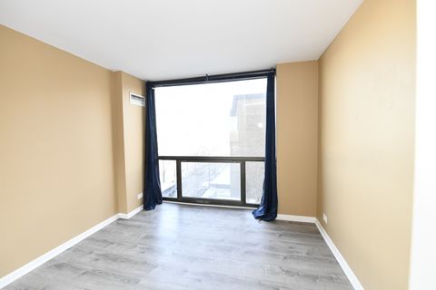 Tiny photo for 4343 N Clarendon Avenue #516, Chicago, IL 60613 (MLS # 12557489)