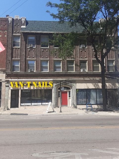 3920 N Broadway Street 202 Chicago IL 60613