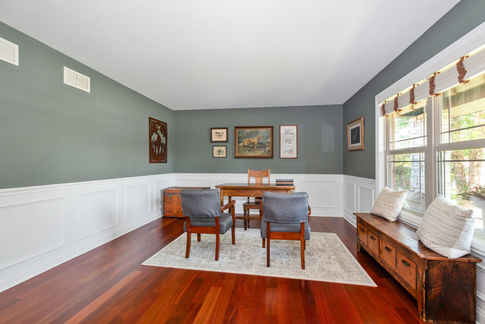 21466 English Circle