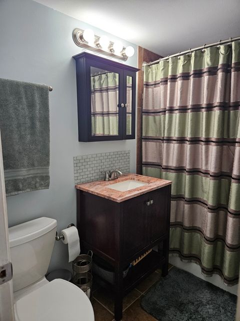 Tiny photo for 603 E Falcon Drive #104A, Arlington Heights, IL 60005 (MLS # 12609605)