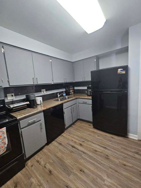 Tiny photo for 603 E Falcon Drive #104A, Arlington Heights, IL 60005 (MLS # 12609605)