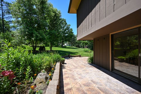 Tiny photo for 1549 Snowberry Court, Downers Grove, IL 60515 (MLS # 12679289)