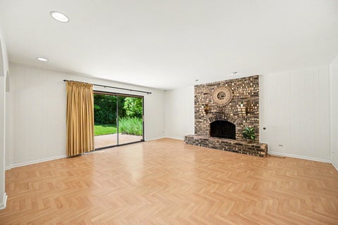 Tiny photo for 1549 Snowberry Court, Downers Grove, IL 60515 (MLS # 12679289)