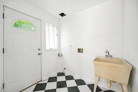 Tiny photo for 1549 Snowberry Court, Downers Grove, IL 60515 (MLS # 12679289)