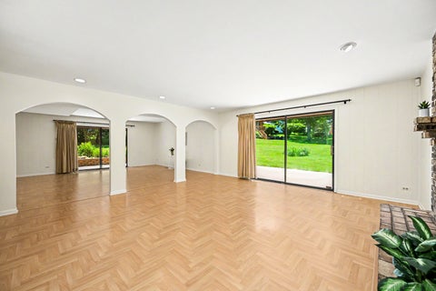 Tiny photo for 1549 Snowberry Court, Downers Grove, IL 60515 (MLS # 12679289)