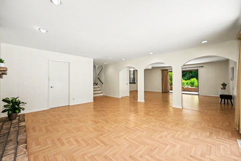 Tiny photo for 1549 Snowberry Court, Downers Grove, IL 60515 (MLS # 12679289)