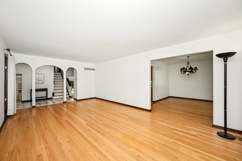 Tiny photo for 1549 Snowberry Court, Downers Grove, IL 60515 (MLS # 12679289)