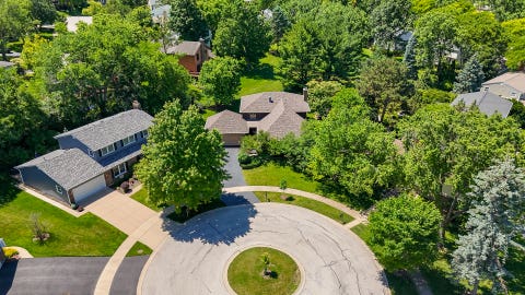 Tiny photo for 1549 Snowberry Court, Downers Grove, IL 60515 (MLS # 12679289)
