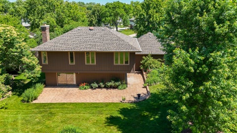 Tiny photo for 1549 Snowberry Court, Downers Grove, IL 60515 (MLS # 12679289)