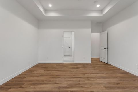 Tiny photo for 702 N Beacon Hill Circle, Urbana, IL 61802 (MLS # 12543327)