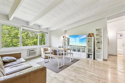 Tiny photo for 1823 W Granville Avenue #4A, Chicago, IL 60660 (MLS # 12429277)