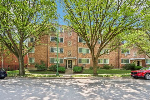 Photo of 1823 W Granville Avenue #4A, Chicago, IL 60660 (MLS # 12429277)