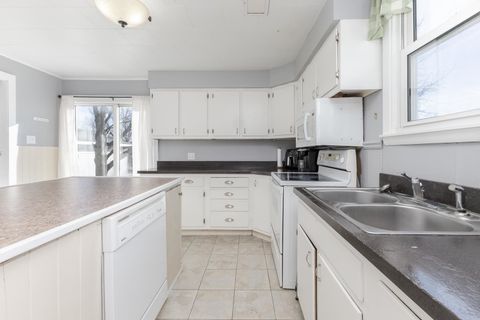 Tiny photo for 154 W Main Street, El Paso, IL 61738 (MLS # 12548931)