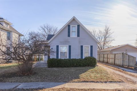 Tiny photo for 154 W Main Street, El Paso, IL 61738 (MLS # 12548931)