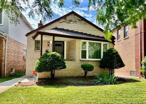 Photo of 8920 S Jeffery Boulevard, Chicago, IL 60617 (MLS # 12472622)