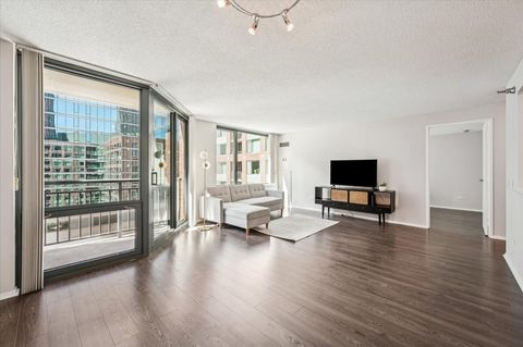 Tiny photo for 440 N McClurg Court #916, Chicago, IL 60611 (MLS # 12481092)
