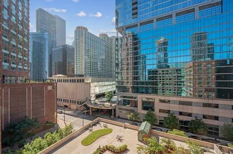 Tiny photo for 440 N McClurg Court #916, Chicago, IL 60611 (MLS # 12481092)
