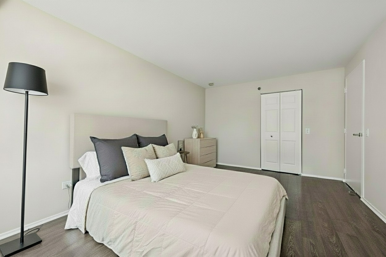 Chicago, Illinois 60611, United States, 1 Bedroom Bedrooms, ,1 BathroomBathrooms,Residential,Active,218195