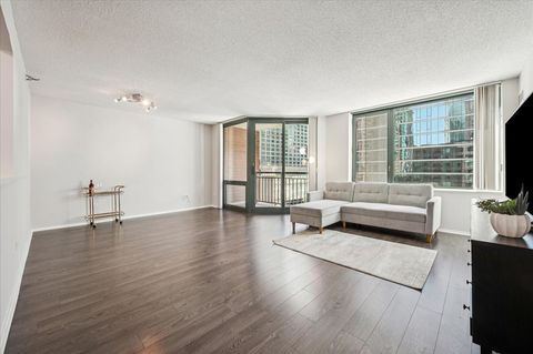 Tiny photo for 440 N McClurg Court #916, Chicago, IL 60611 (MLS # 12481092)