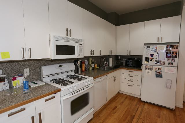 1509 W Fry Street 1F
