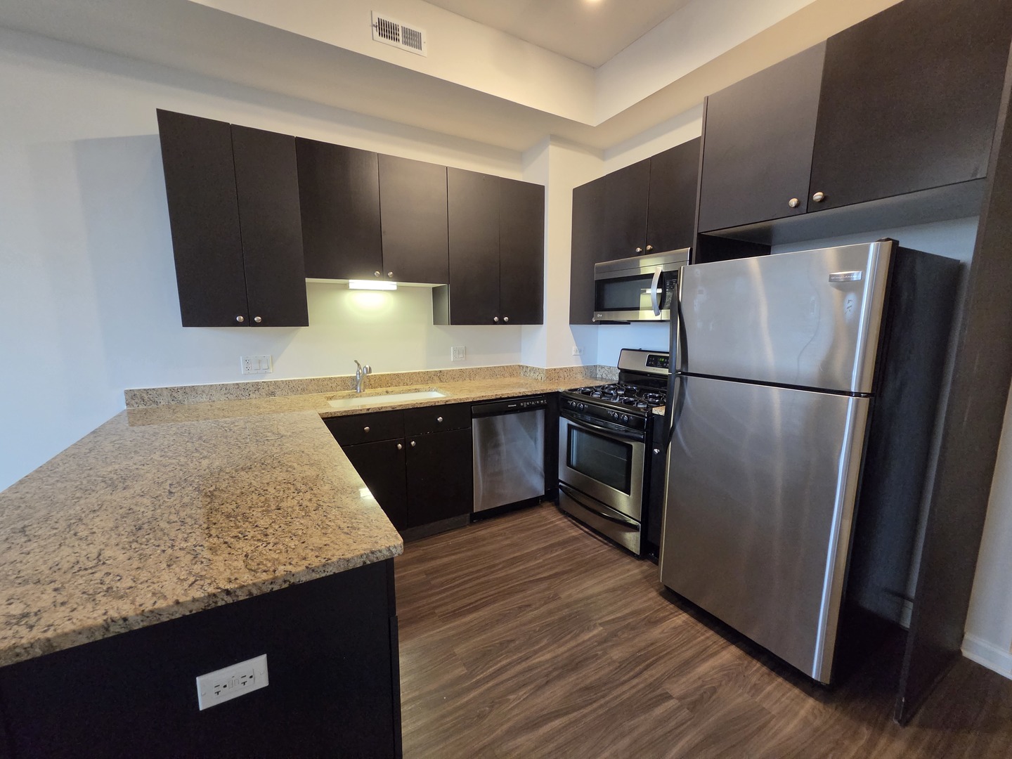 1464 S MICHIGAN Avenue 1608