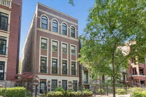 Photo of 953 W Montana Street #3, Chicago, IL 60614 (MLS # 12670569)