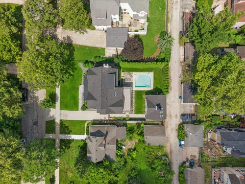 Tiny photo for 37 S Stough Street, Hinsdale, IL 60521 (MLS # 12726389)
