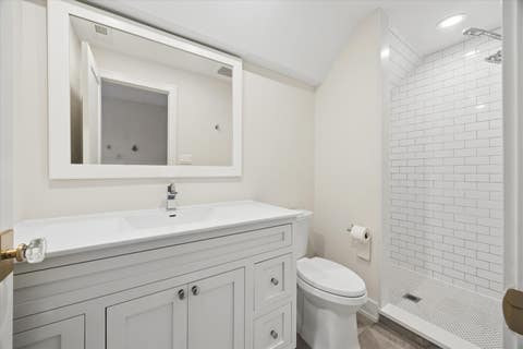 Tiny photo for 37 S Stough Street, Hinsdale, IL 60521 (MLS # 12726389)