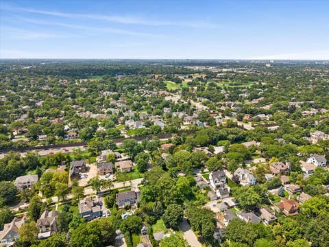 Tiny photo for 37 S Stough Street, Hinsdale, IL 60521 (MLS # 12726389)
