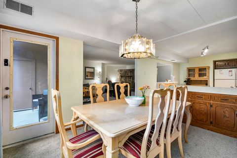 Tiny photo for 7962 Garfield Avenue #110, Burr Ridge, IL 60527 (MLS # 12488652)