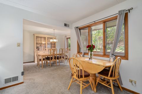 Tiny photo for 7962 Garfield Avenue #110, Burr Ridge, IL 60527 (MLS # 12488652)