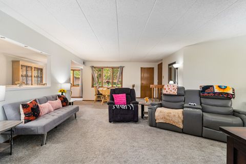 Tiny photo for 7962 Garfield Avenue #110, Burr Ridge, IL 60527 (MLS # 12488652)