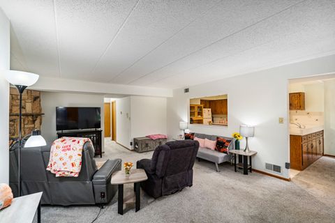 Tiny photo for 7962 Garfield Avenue #110, Burr Ridge, IL 60527 (MLS # 12488652)