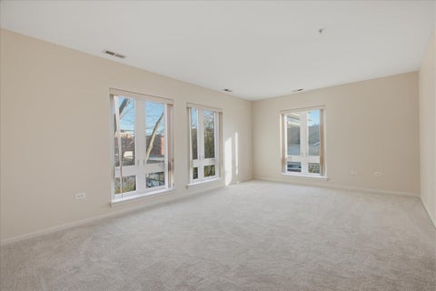 Tiny photo for 5040 W Warren Street #301, Skokie, IL 60077 (MLS # 12798220)