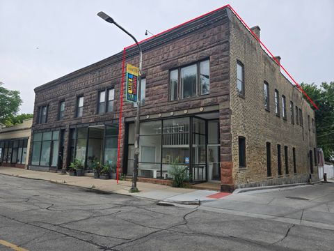 834 Custer Avenue Evanston IL 60202