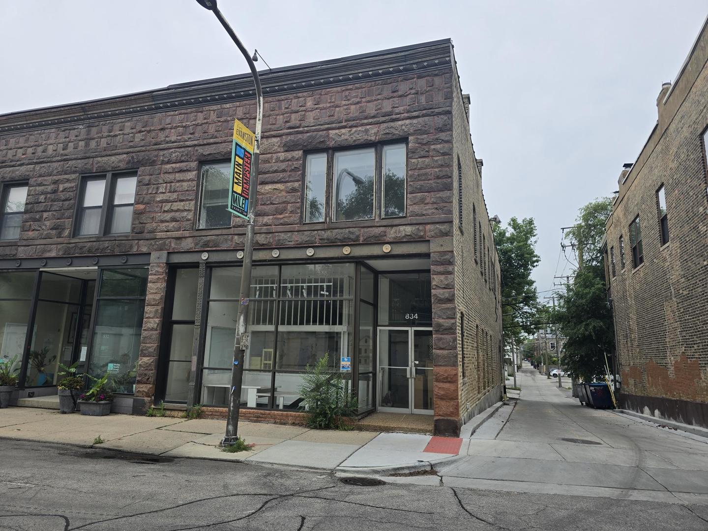834 Custer Avenue