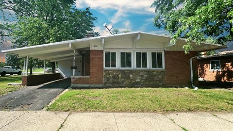 Photo of 15043 Meadow Lane, Dolton, IL 60419 (MLS # 12503792) Photo of 15043 Meadow Lane, Dolton, IL 60419 (MLS # 12503792)