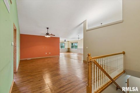 Tiny photo for 1713 GARRETT Avenue, Clinton, IA 52732 (MLS # QC4267270)