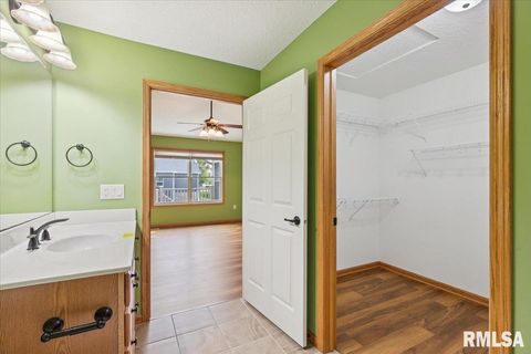 Tiny photo for 1713 GARRETT Avenue, Clinton, IA 52732 (MLS # QC4267270)