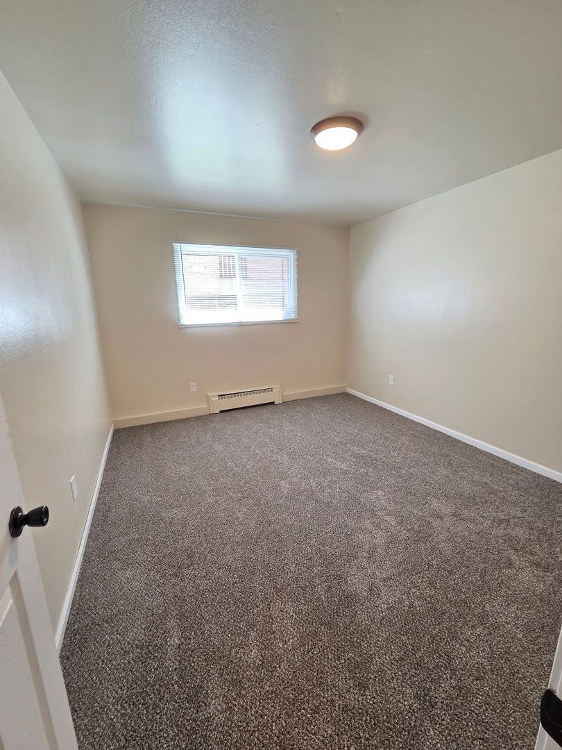 208 Flintridge Drive