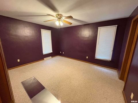 Tiny photo for 623 MEADOWBROOK Lane, Centralia, IL 62801 (MLS # EB460630)