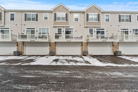 Tiny photo for 30W158 Wheeler Circle, Warrenville, IL 60563 (MLS # 12528514)