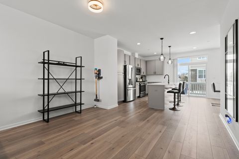 Tiny photo for 30W158 Wheeler Circle, Warrenville, IL 60563 (MLS # 12528514)