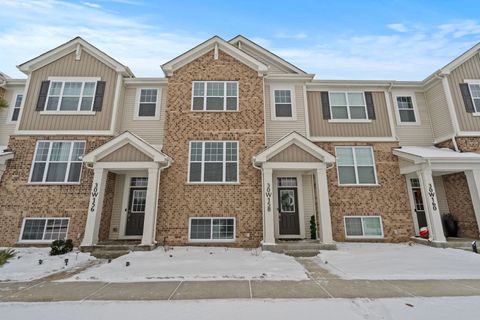 Photo of 30W158 Wheeler Circle, Warrenville, IL 60563 (MLS # 12528514)