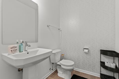 Tiny photo for 30W158 Wheeler Circle, Warrenville, IL 60563 (MLS # 12528514)