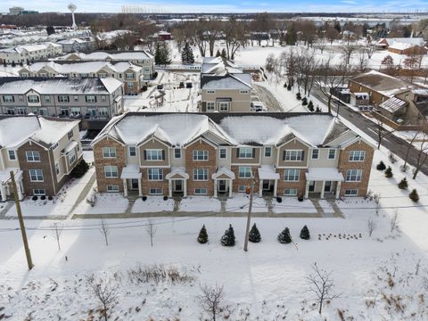 Tiny photo for 30W158 Wheeler Circle, Warrenville, IL 60563 (MLS # 12528514)