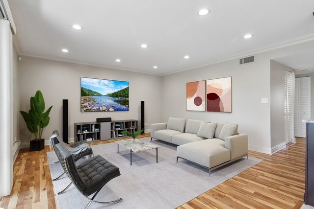 101 E Janata Boulevard 3B
