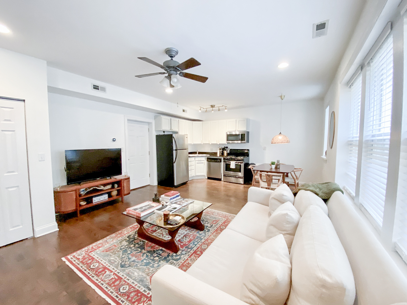 6812 N Wayne Avenue 3D