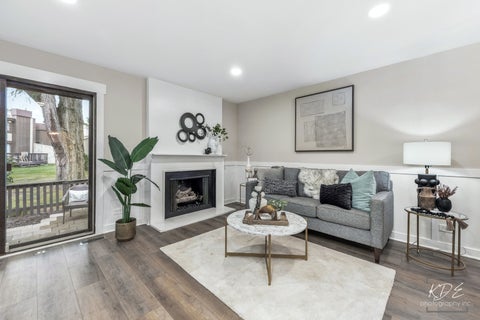 Tiny photo for 166 Cascade Drive, Indian Head Park, IL 60525 (MLS # 12755184)