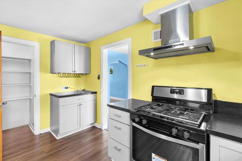 Tiny photo for 1523 Cuyler Avenue, Berwyn, IL 60402 (MLS # 12505878)